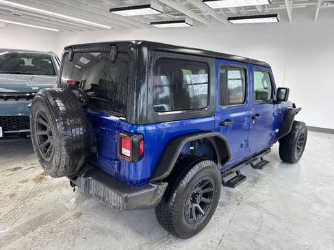 Used 2019 Jeep Wrangler Unlimited Sport S AWD/4WD image 10