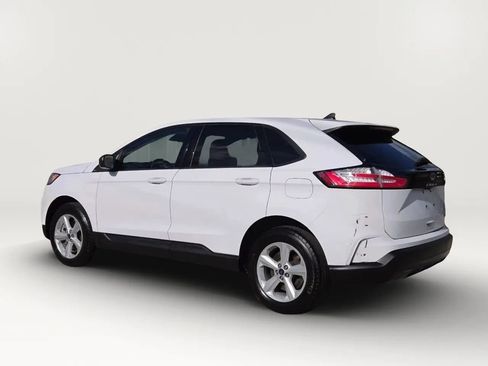 Used 2022 Ford Edge SE AWD/4WD image 3