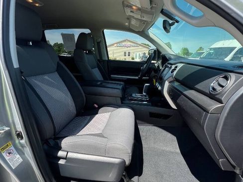 Used 2014 Toyota Tundra SR5 w/ SR5 Upgrade Package RWD image 19