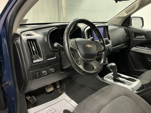 Used 2020 Chevrolet Colorado LT AWD/4WD image 10