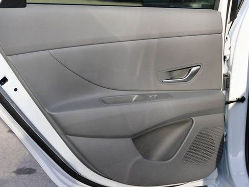 New 2026 Hyundai Elantra Blue image 11