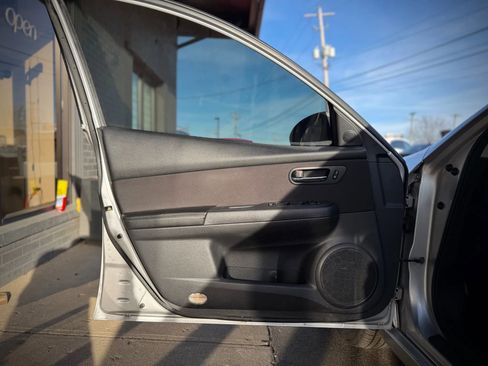 Used 2013 MAZDA MAZDA6 i Touring image 7