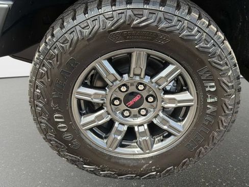 New 2026 GMC Sierra 1500 AT4X AWD/4WD image 10