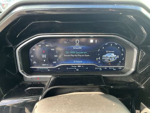 Used 2022 Chevrolet Silverado 1500 RST AWD/4WD image 11