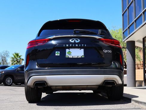 Used 2019 INFINITI QX50 Pure FWD image 12