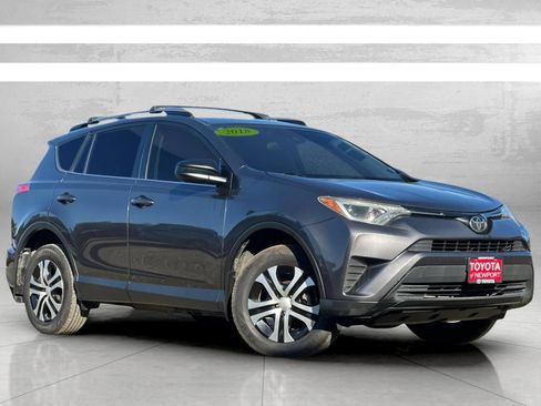 Used 2018 Toyota RAV4 LE w/ All Weather Liner Package FWD image 2