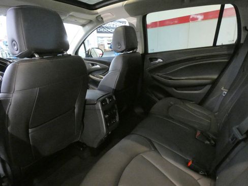 Used 2018 Buick Envision Premium AWD/4WD image 23