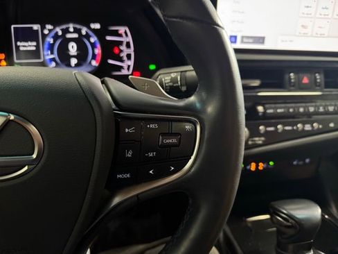 Used 2023 Lexus ES 350 w/ Premium Package image 28