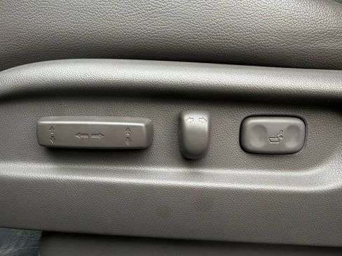 Used 2013 Honda Odyssey Touring image 13