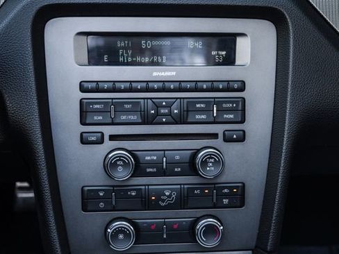 Used 2010 Ford Mustang GT Premium image 12