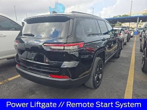 Used 2023 Jeep Grand Cherokee L Laredo RWD image 5