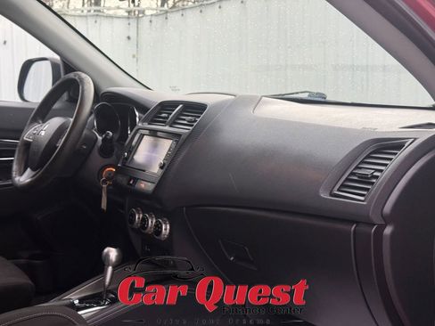 Used 2020 Mitsubishi Outlander Sport ES image 13