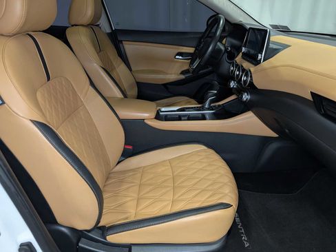 Used 2022 Nissan Sentra SV w/ SV Premium Package image 39