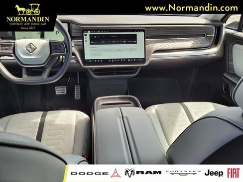 Used 2022 Rivian R1T Adventure AWD/4WD image 6