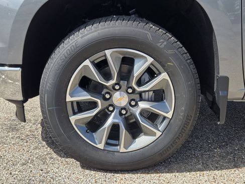 New 2026 Chevrolet Silverado 1500 LT w/ Texas Edition Plus RWD image 14