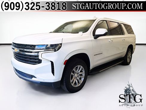Used 2022 Chevrolet Suburban LT AWD/4WD image 1