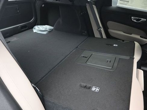 New 2026 Volvo XC60 B5 Core image 27