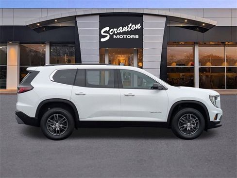 New 2026 GMC Acadia Elevation image 6