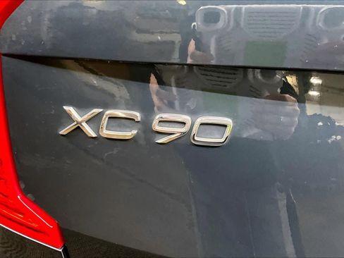 Used 2019 Volvo XC90 T6 Momentum w/ Advanced Package image 10