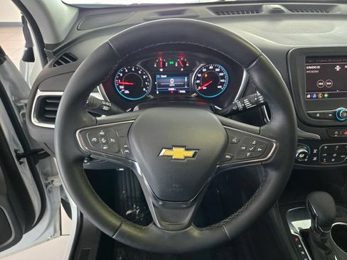 Certified 2024 Chevrolet Equinox LT FWD image 32