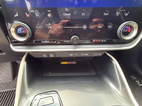 Used 2023 Lexus RZ 450e Premium w/ Technology Package AWD/4WD image 28