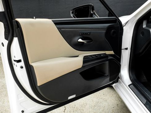 Used 2021 Lexus ES 350 w/ Premium Package FWD image 56