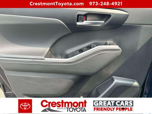 Certified 2026 Toyota Highlander XLE AWD/4WD image 14