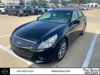 Used 2011 INFINITI G37 Journey w/ Premium Pkg