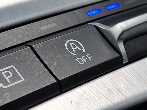 Used 2023 Kia Stinger GT2 image 28