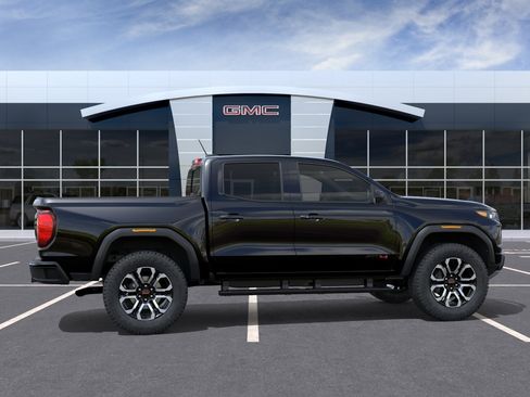 New 2026 GMC Canyon AT4 w/ Technology Plus Package AWD/4WD image 30
