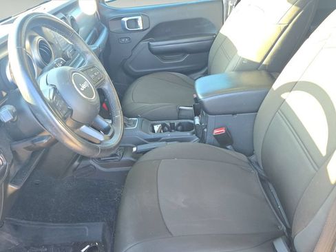 Used 2021 Jeep Gladiator Sport AWD/4WD image 15