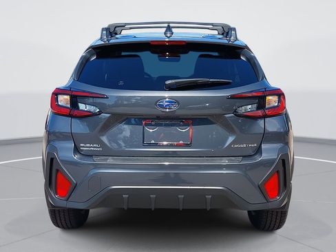 Used 2025 Subaru Crosstrek 2.0i Premium image 6