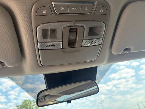Used 2021 Kia Telluride S FWD image 24