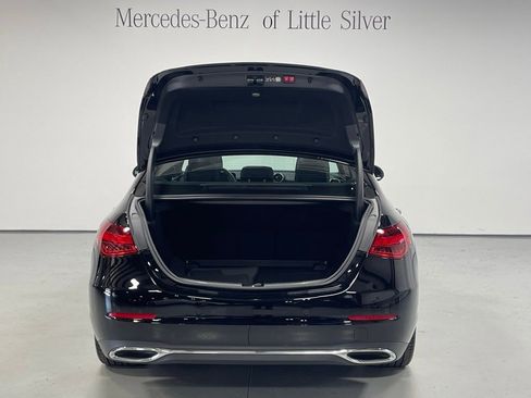 Used 2025 Mercedes-Benz C 300 4MATIC Sedan image 5
