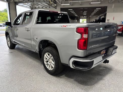 Used 2024 Chevrolet Silverado 1500 LT AWD/4WD image 5