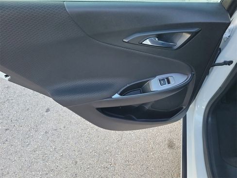 Used 2022 Chevrolet Malibu RS image 11