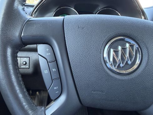 Used 2014 Buick Enclave Premium w/ Trailering Provision Package image 29