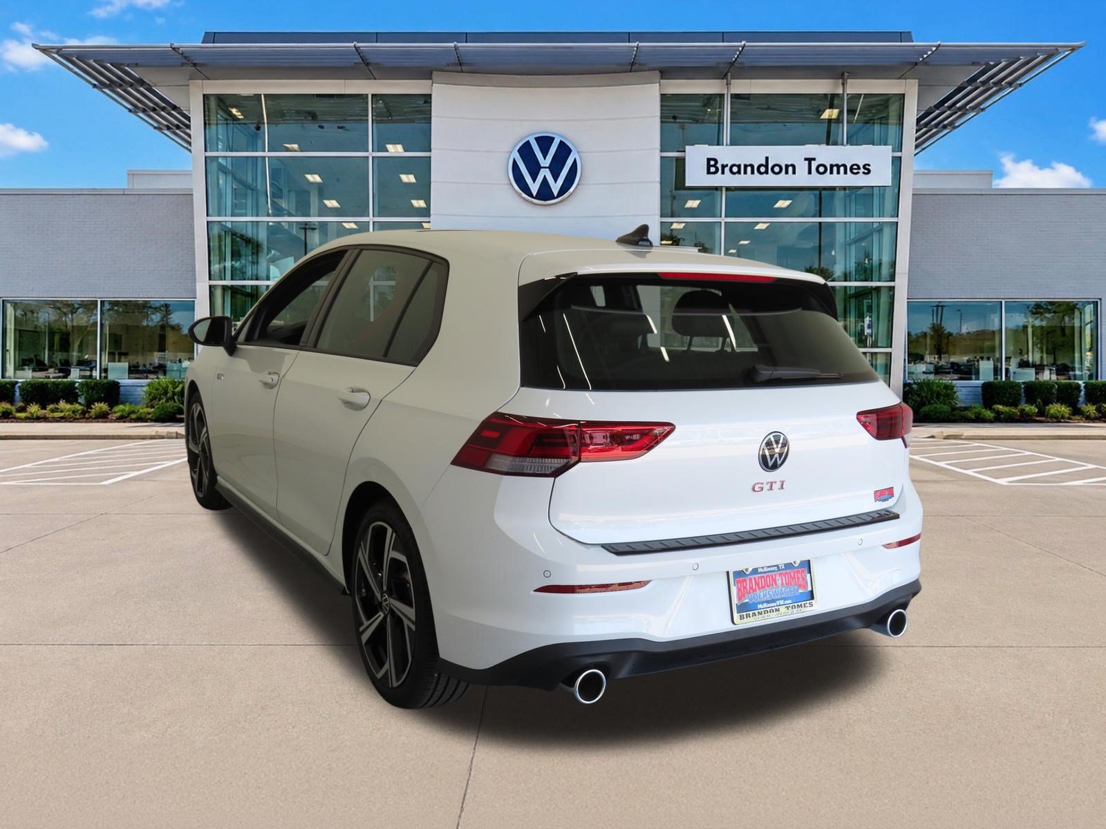 New 2026 Volkswagen GTI SE FWD image 6