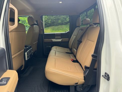 Used 2022 Ford F250 Lariat w/ Chrome Package AWD/4WD image 16