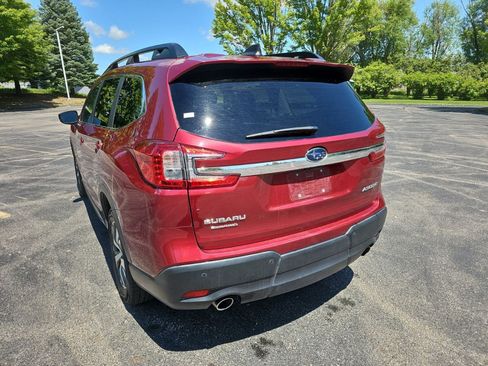 Used 2025 Subaru Ascent Premium AWD/4WD image 3