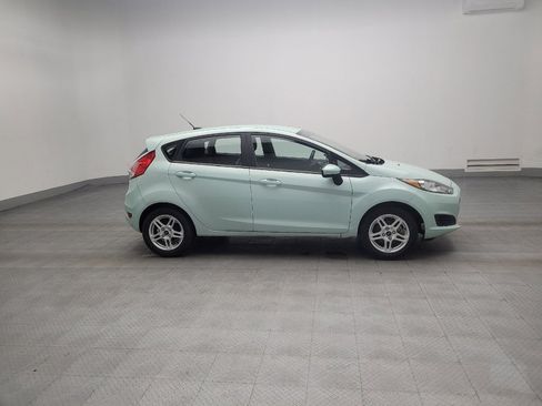 Used 2019 Ford Fiesta SE image 11