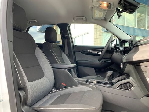 Used 2025 Chevrolet TrailBlazer LT image 34