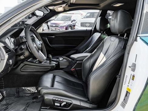 Used 2018 BMW M2 w/ Executive Package image 4