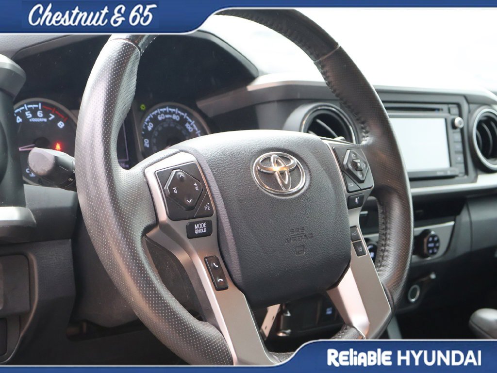 Used 2018 Toyota Tacoma SR5 RWD image 24