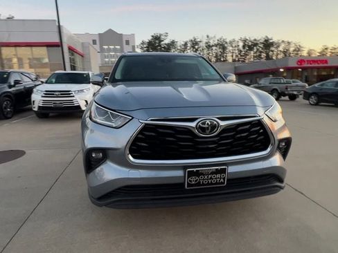 Used 2020 Toyota Highlander Limited image 9