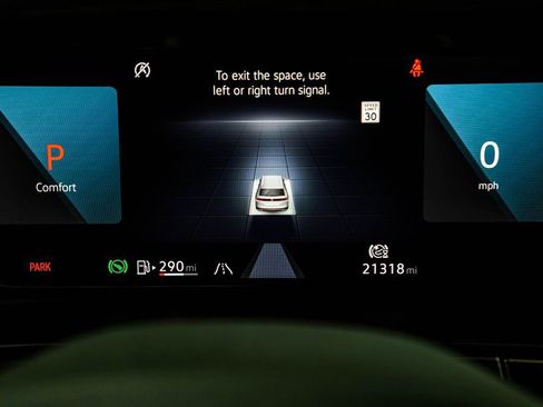 Used 2025 Volkswagen Atlas SEL Premium R-Line AWD/4WD image 35