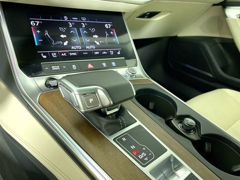 Certified 2025 Audi A6 Premium Plus w/ Premium Plus Package image 16