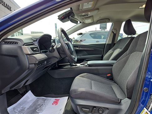 Used 2025 Toyota Camry LE w/ Convenience Package FWD image 13