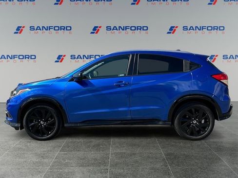 Used 2021 Honda HR-V Sport image 2