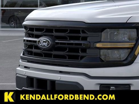 Used 2025 Ford F150 XLT w/ Equipment Group 302A MID image 17